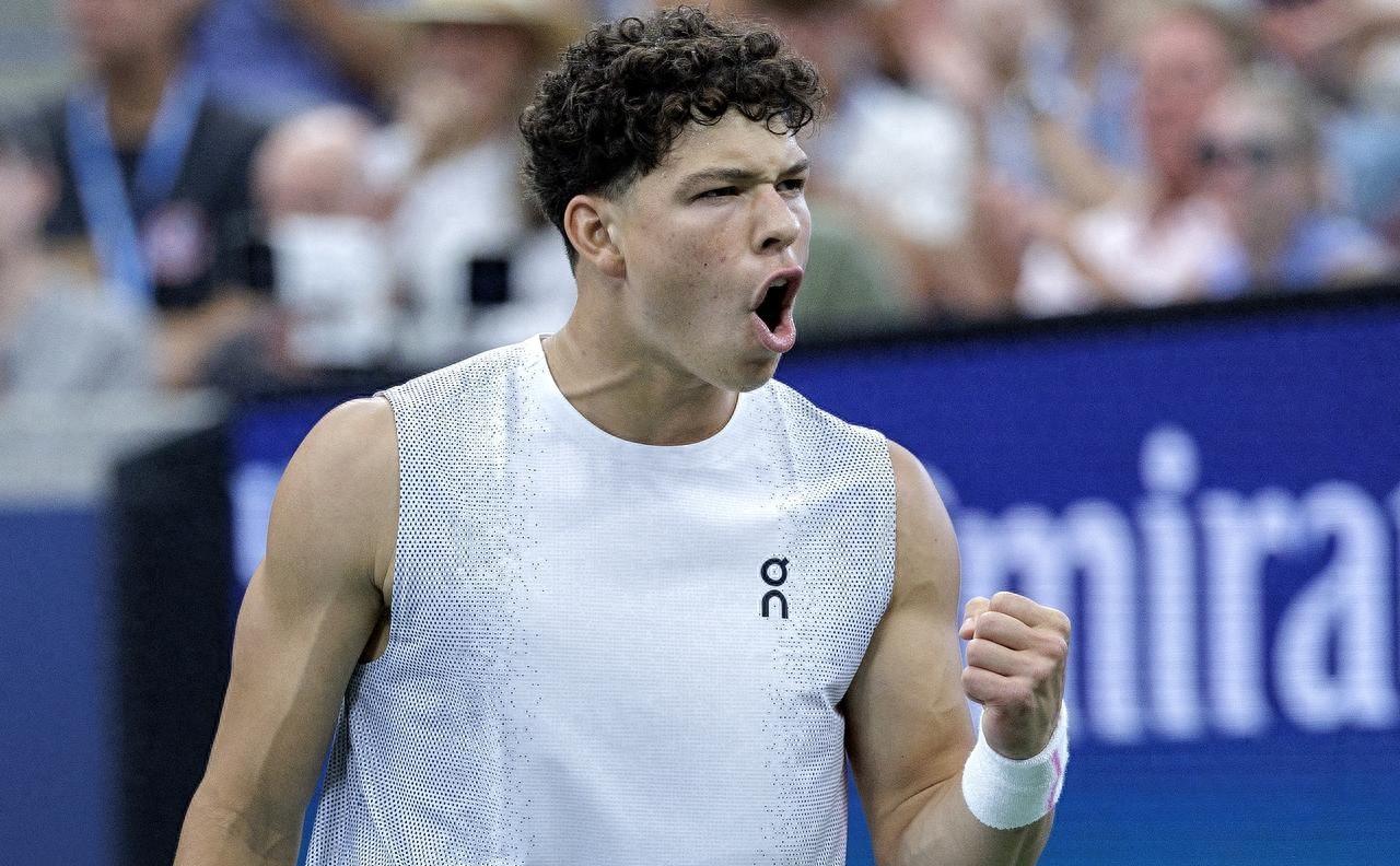 lol新手礼包-冲刺阶段拉齐奥调整名单以备全明星赛，战术微调环节打磨，气氛紧张，身体对抗强度拉满的简单介绍