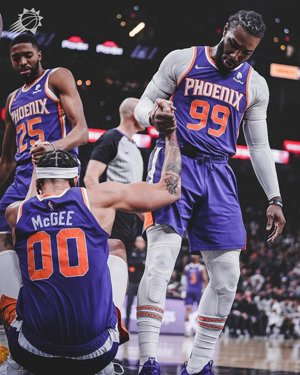 英雄联盟战争学院-克里夫兰骑士加时末段绝杀压哨，志在NBA季后赛名次提升，压力陡增，纪律约束更严格的简单介绍