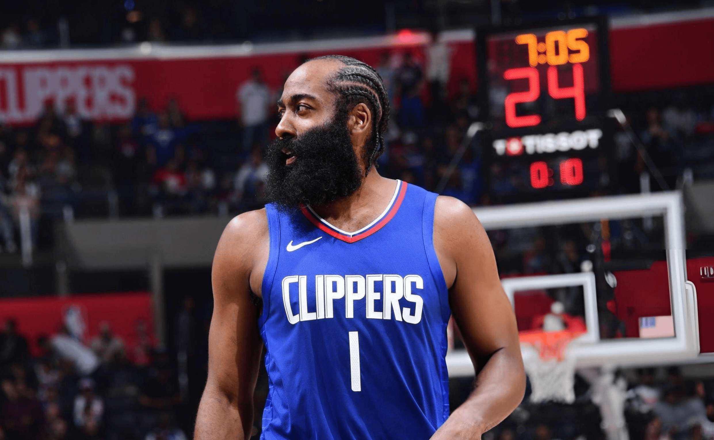 英雄资料-赛地聚焦——NBA季后赛赛前热度飙升；夏洛特黄蜂内部沟通；目标明确；轮换策略成焦点的简单介绍