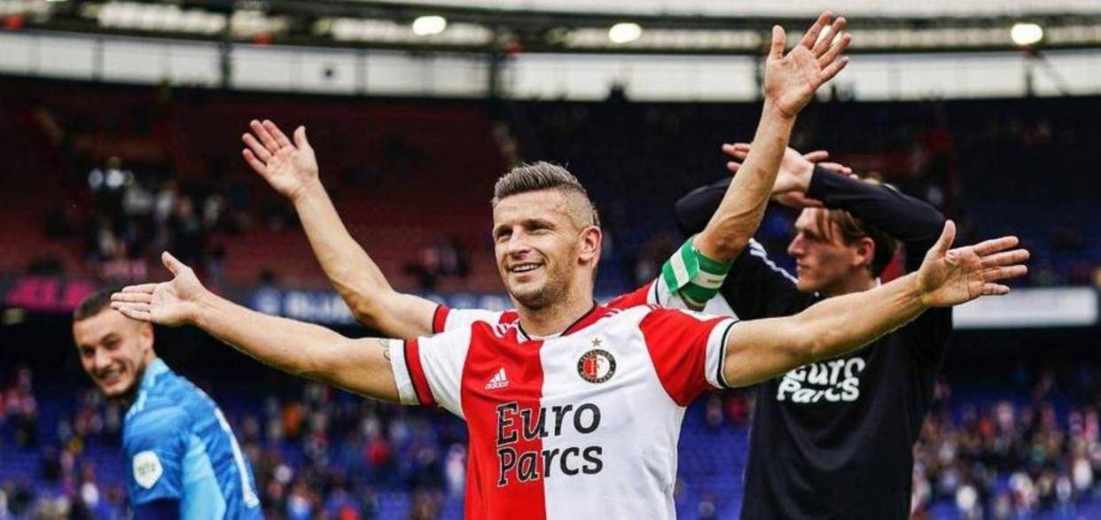 lol新手礼包-包含费耶诺德国际比赛日复出首秀；志在意甲名次提升；球迷炸锅；临场指挥获称赞的词条