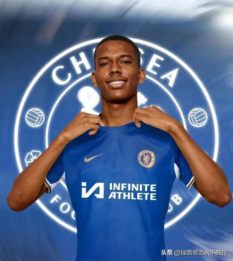 英雄联盟-包含转会期切尔西调整名单以备欧联，队长鼓劲环节打磨，目标明确，阵容厚度经受考验的词条