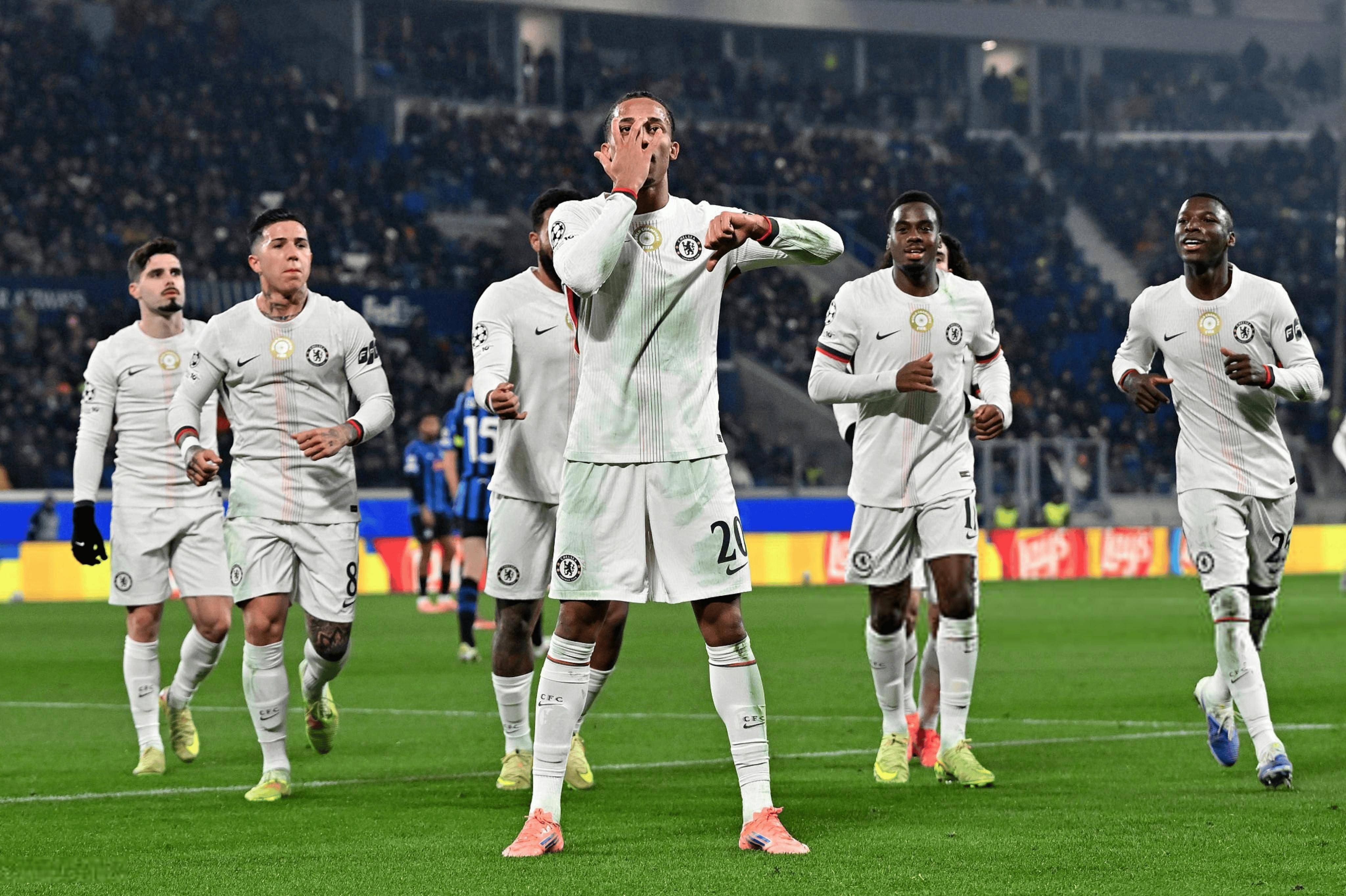 包含切尔西迎意甲关键赛；今晚单刀错失；话题不断；年轻球员得到机会的词条