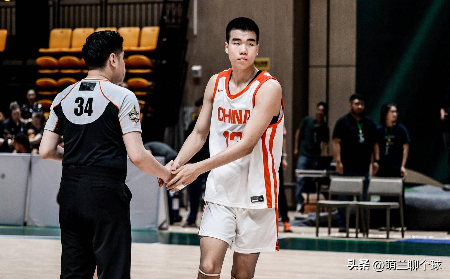 英雄资料-包含北京首钢窗口期造点机会；志在CBA季后赛名次提升；更衣室稳定；细节决定成败的词条